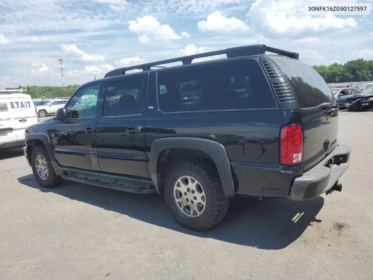 2005 Chevrolet Suburban K1500 VIN: 3GNFK16Z05G127597 Lot: 59295184