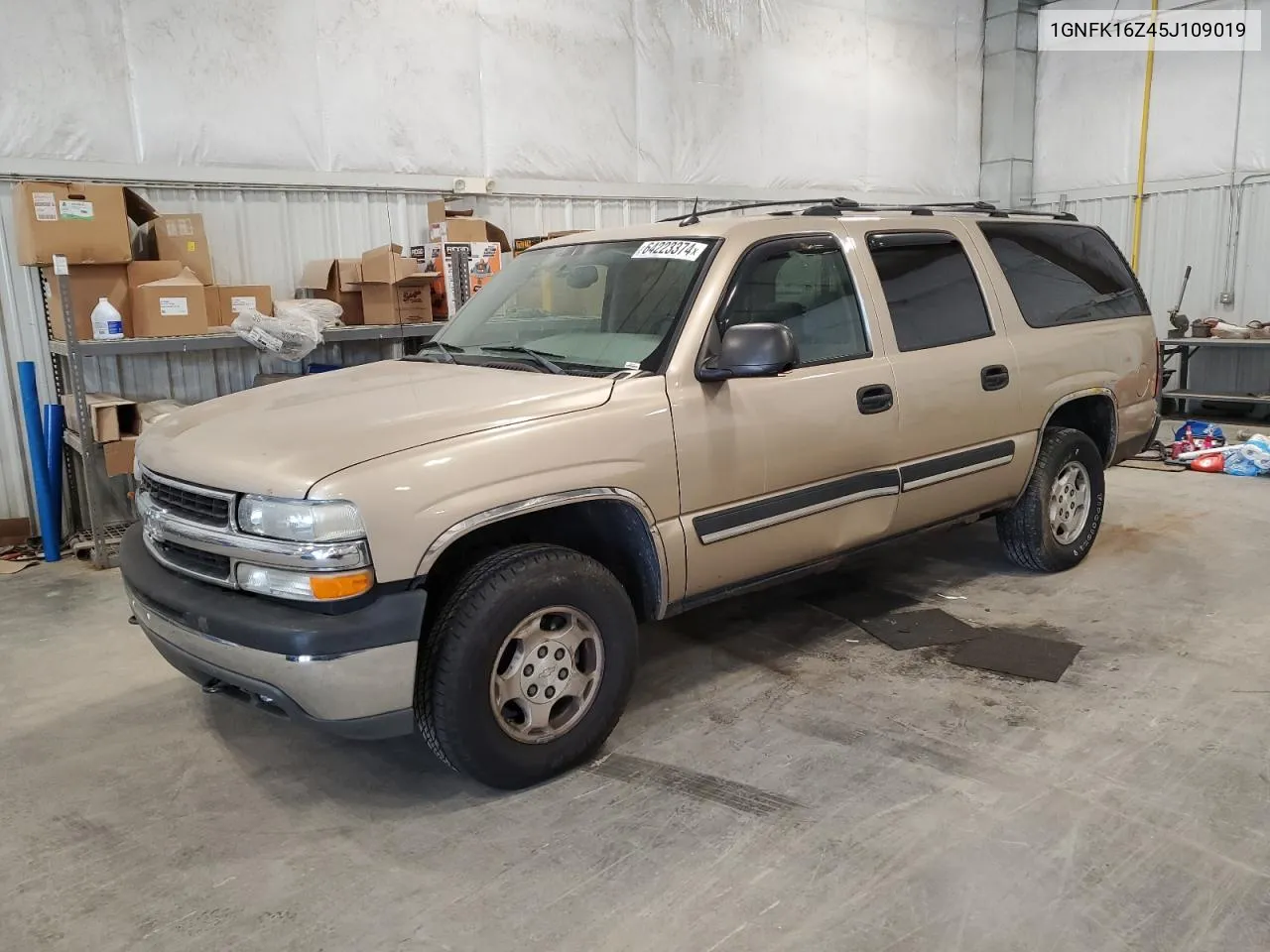 2005 Chevrolet Suburban K1500 VIN: 1GNFK16Z45J109019 Lot: 64223374