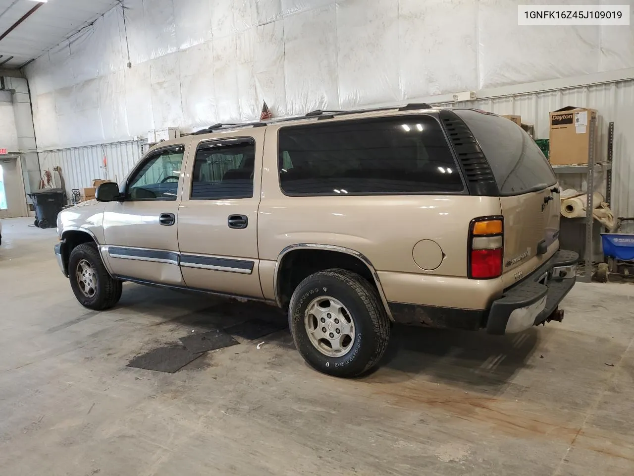 2005 Chevrolet Suburban K1500 VIN: 1GNFK16Z45J109019 Lot: 64223374