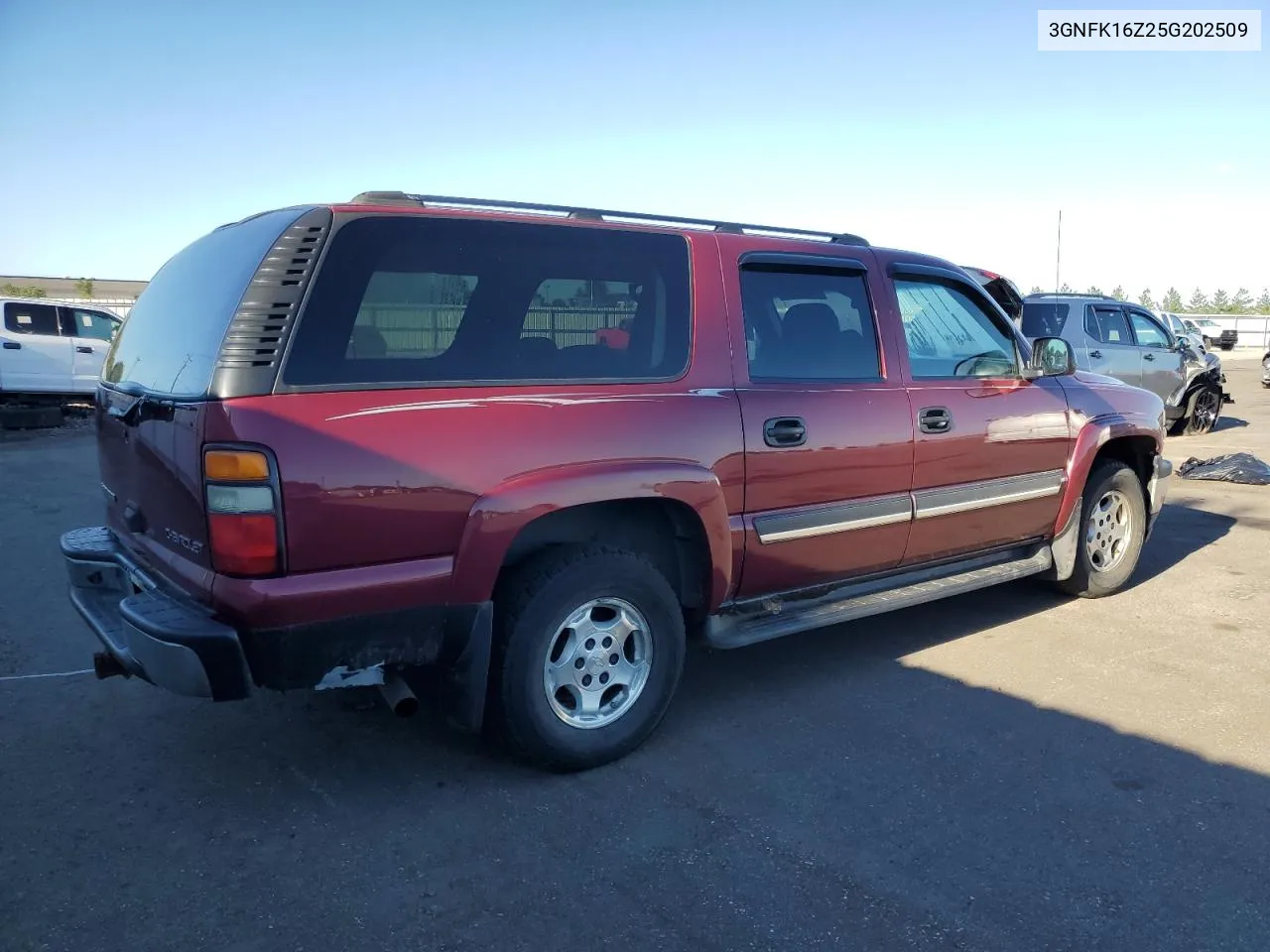 2005 Chevrolet Suburban K1500 VIN: 3GNFK16Z25G202509 Lot: 71788974