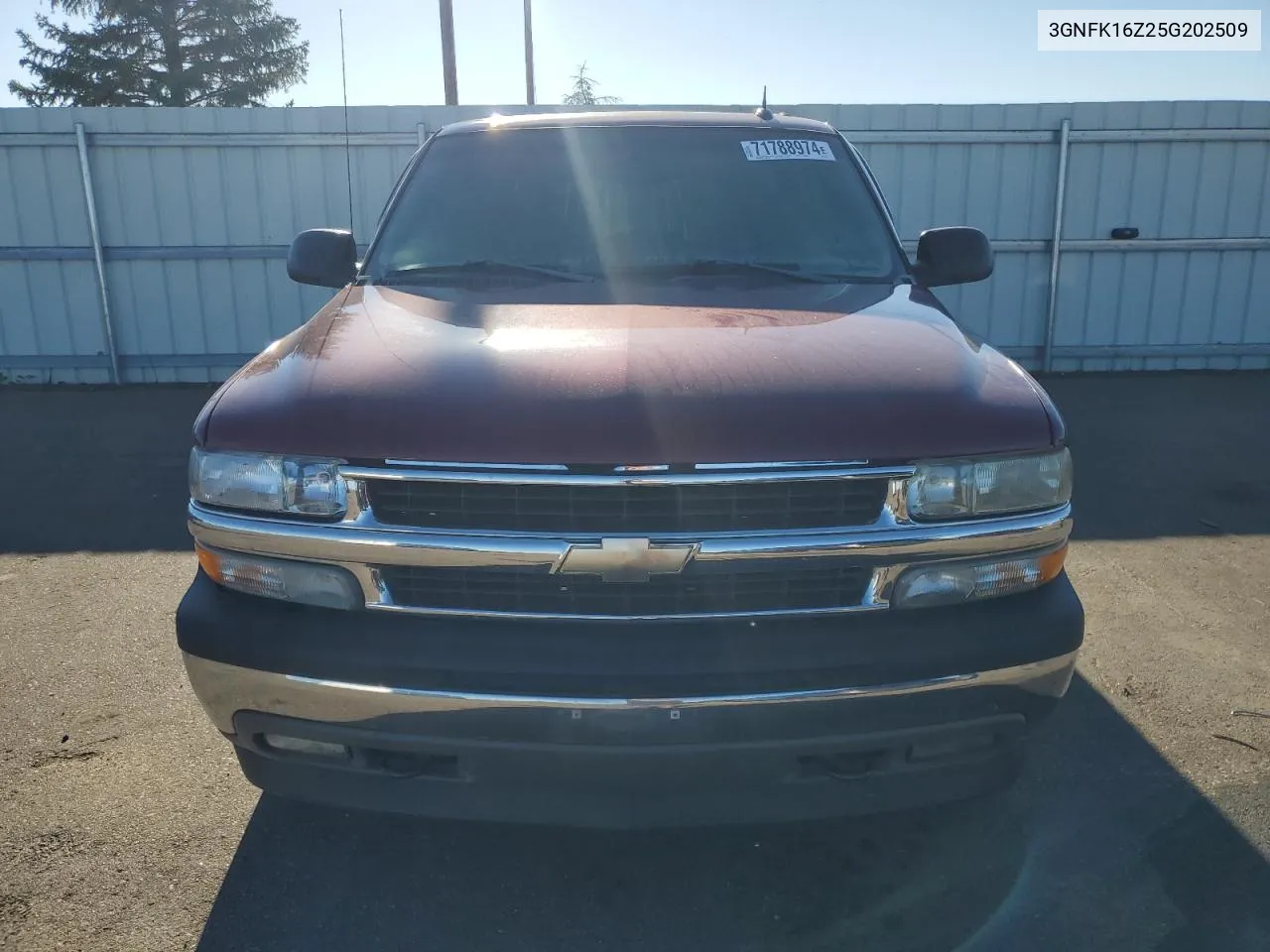 2005 Chevrolet Suburban K1500 VIN: 3GNFK16Z25G202509 Lot: 71788974