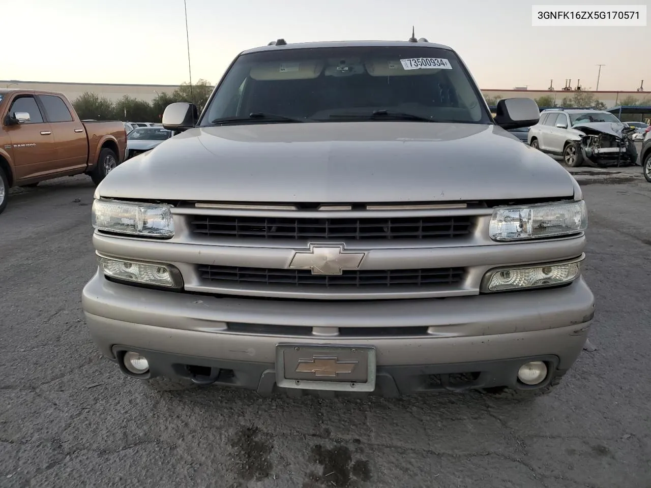 2005 Chevrolet Suburban K1500 VIN: 3GNFK16ZX5G170571 Lot: 73500934