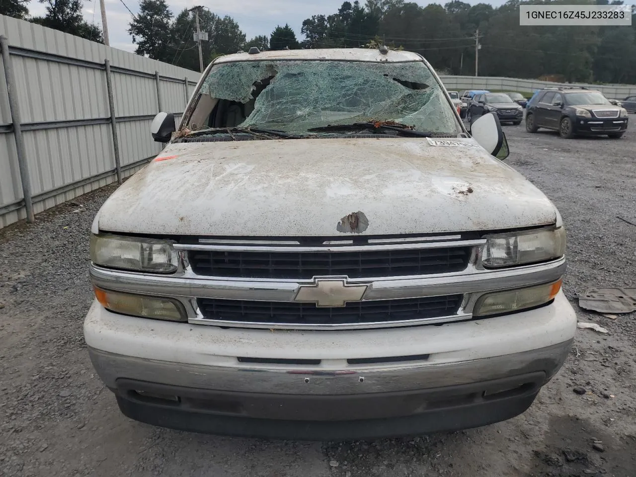 2005 Chevrolet Suburban C1500 VIN: 1GNEC16Z45J233283 Lot: 73947954