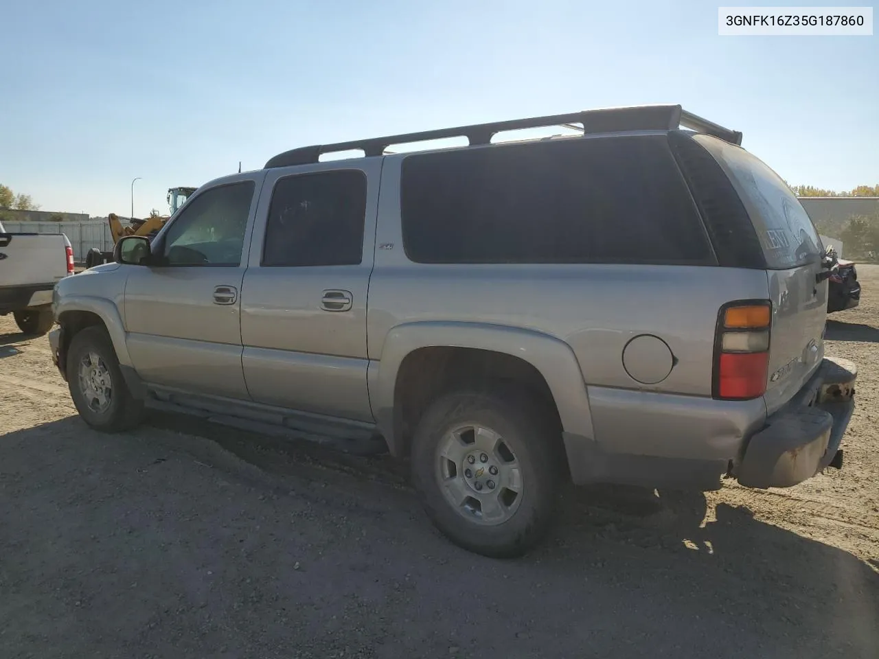 2005 Chevrolet Suburban K1500 VIN: 3GNFK16Z35G187860 Lot: 74930654