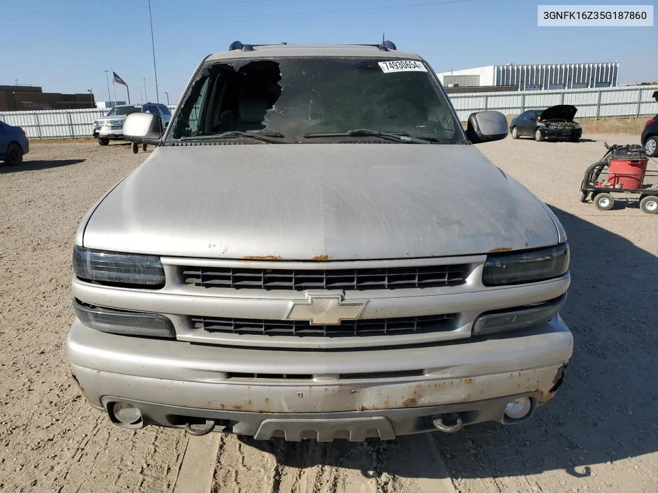 2005 Chevrolet Suburban K1500 VIN: 3GNFK16Z35G187860 Lot: 74930654