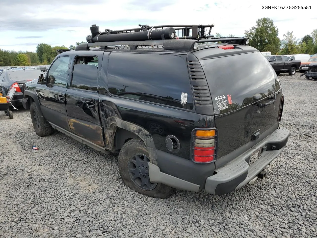 2005 Chevrolet Suburban K1500 VIN: 3GNFK16Z75G256551 Lot: 76172014