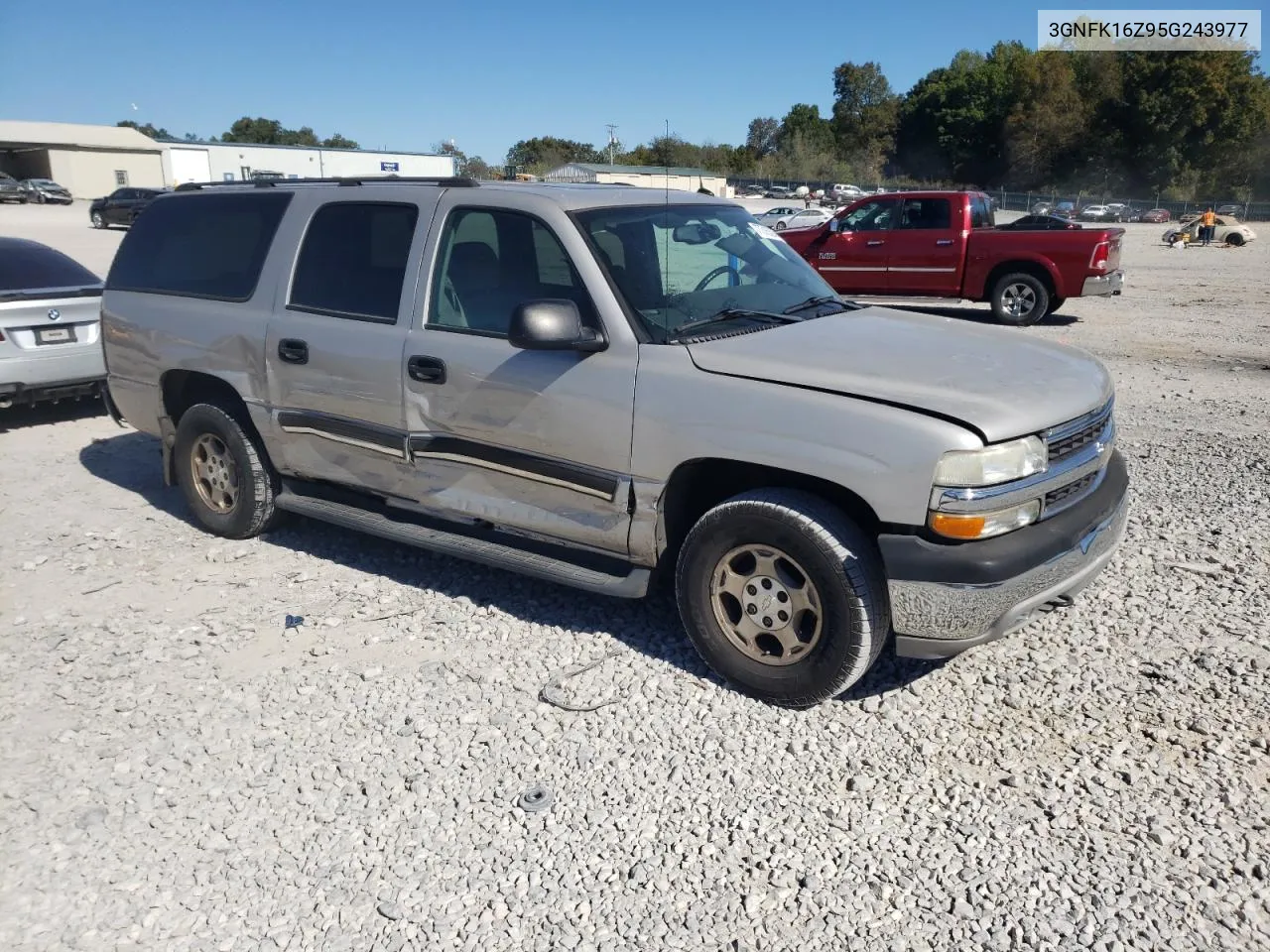 2005 Chevrolet Suburban K1500 VIN: 3GNFK16Z95G243977 Lot: 77015394