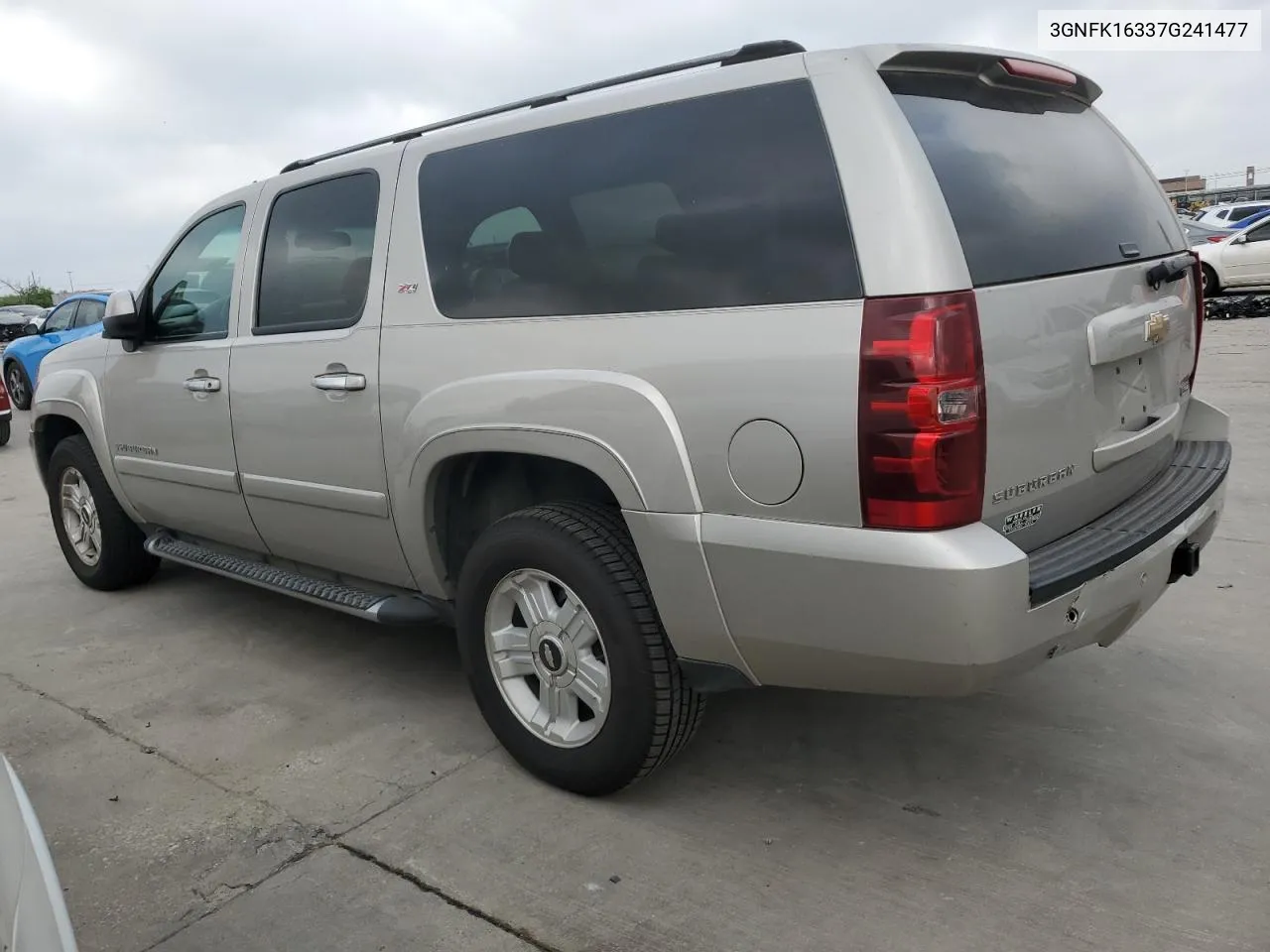 2007 Chevrolet Suburban K1500 VIN: 3GNFK16337G241477 Lot: 56318524