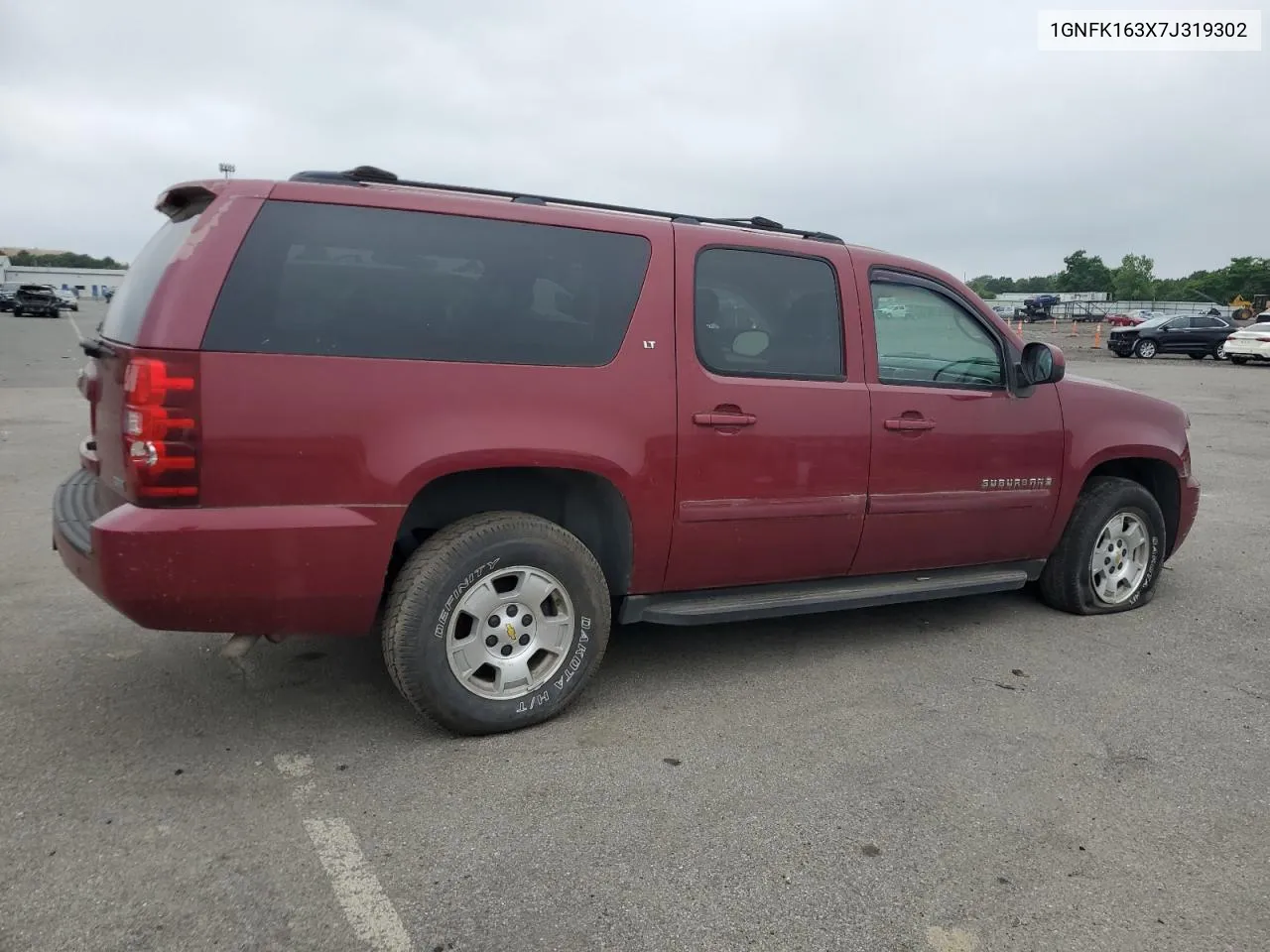 2007 Chevrolet Suburban K1500 VIN: 1GNFK163X7J319302 Lot: 62494594