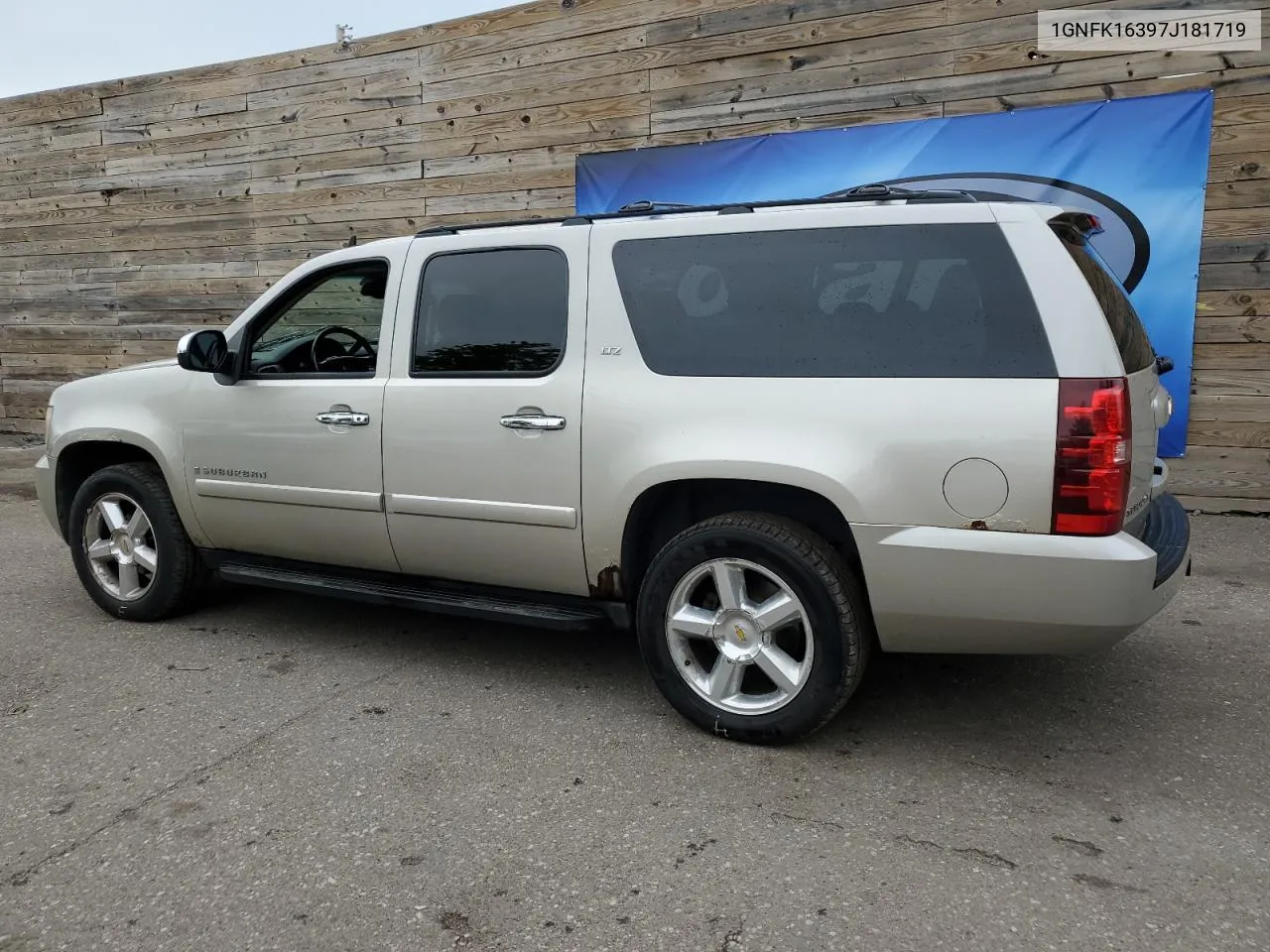 2007 Chevrolet Suburban K1500 VIN: 1GNFK16397J181719 Lot: 68654294