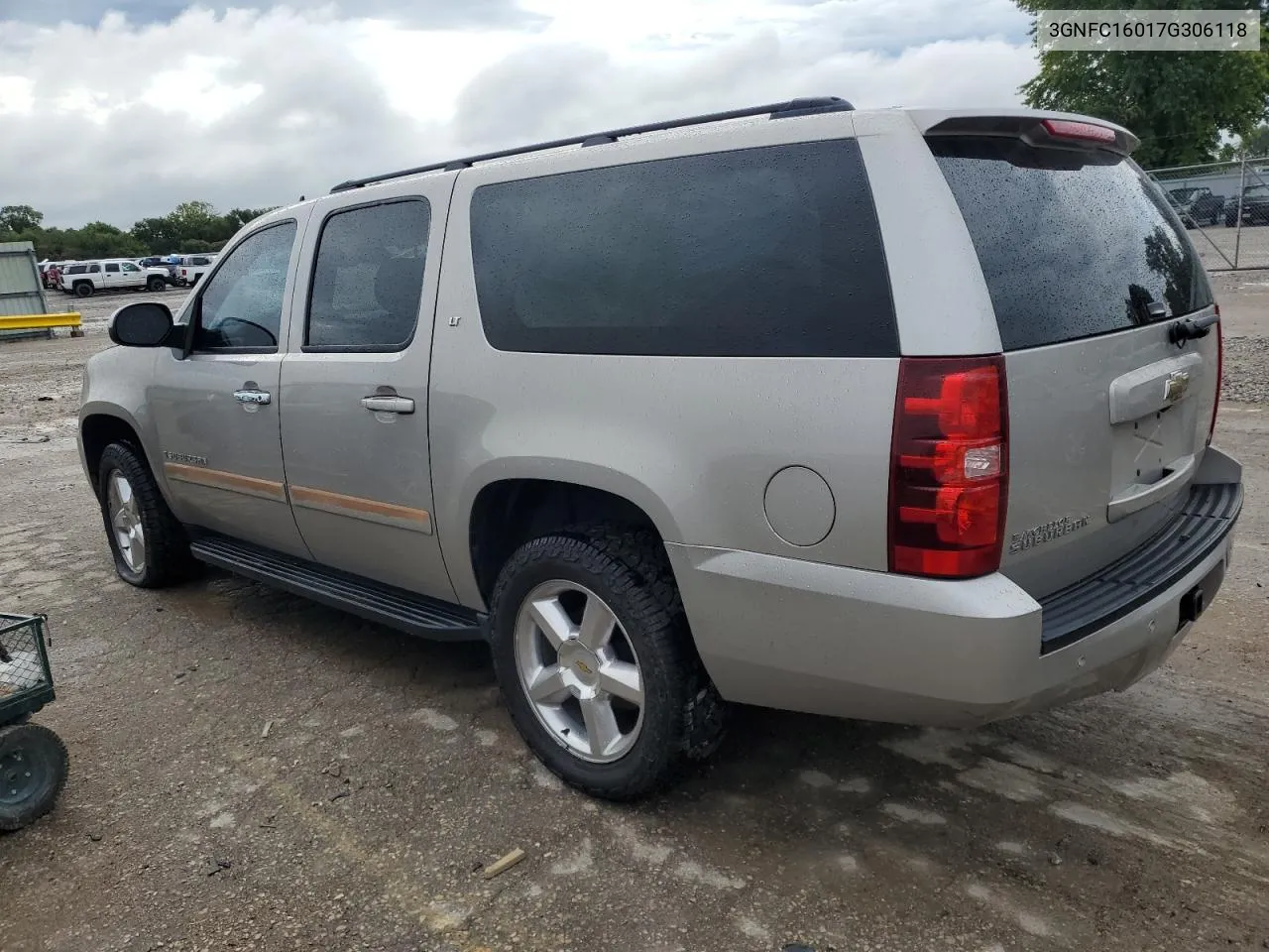 2007 Chevrolet Suburban C1500 VIN: 3GNFC16017G306118 Lot: 69612944