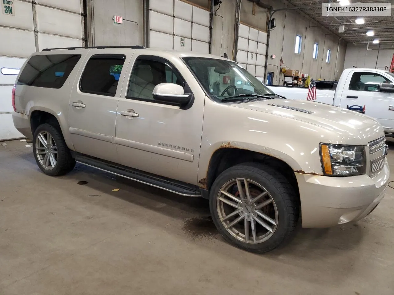 2007 Chevrolet Suburban K1500 VIN: 1GNFK16327R383108 Lot: 70600894