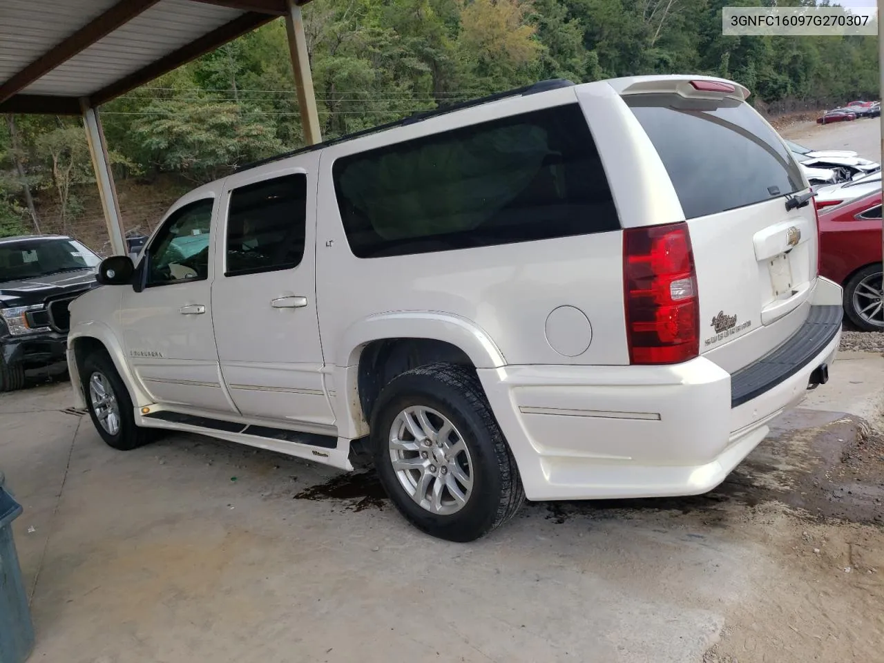 2007 Chevrolet Suburban C1500 VIN: 3GNFC16097G270307 Lot: 70648294