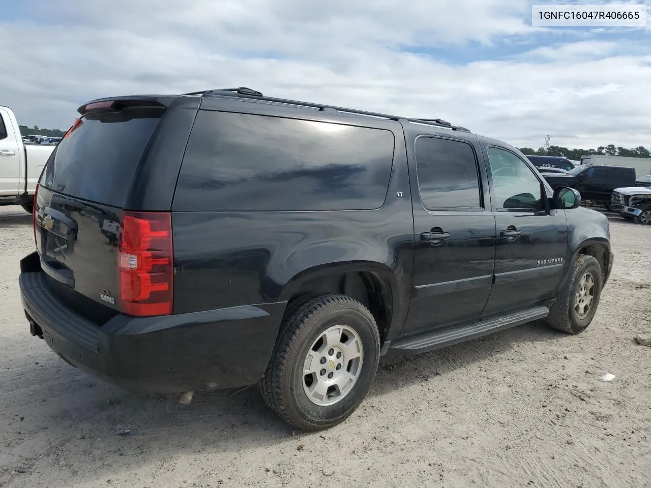 2007 Chevrolet Suburban C1500 VIN: 1GNFC16047R406665 Lot: 71168234