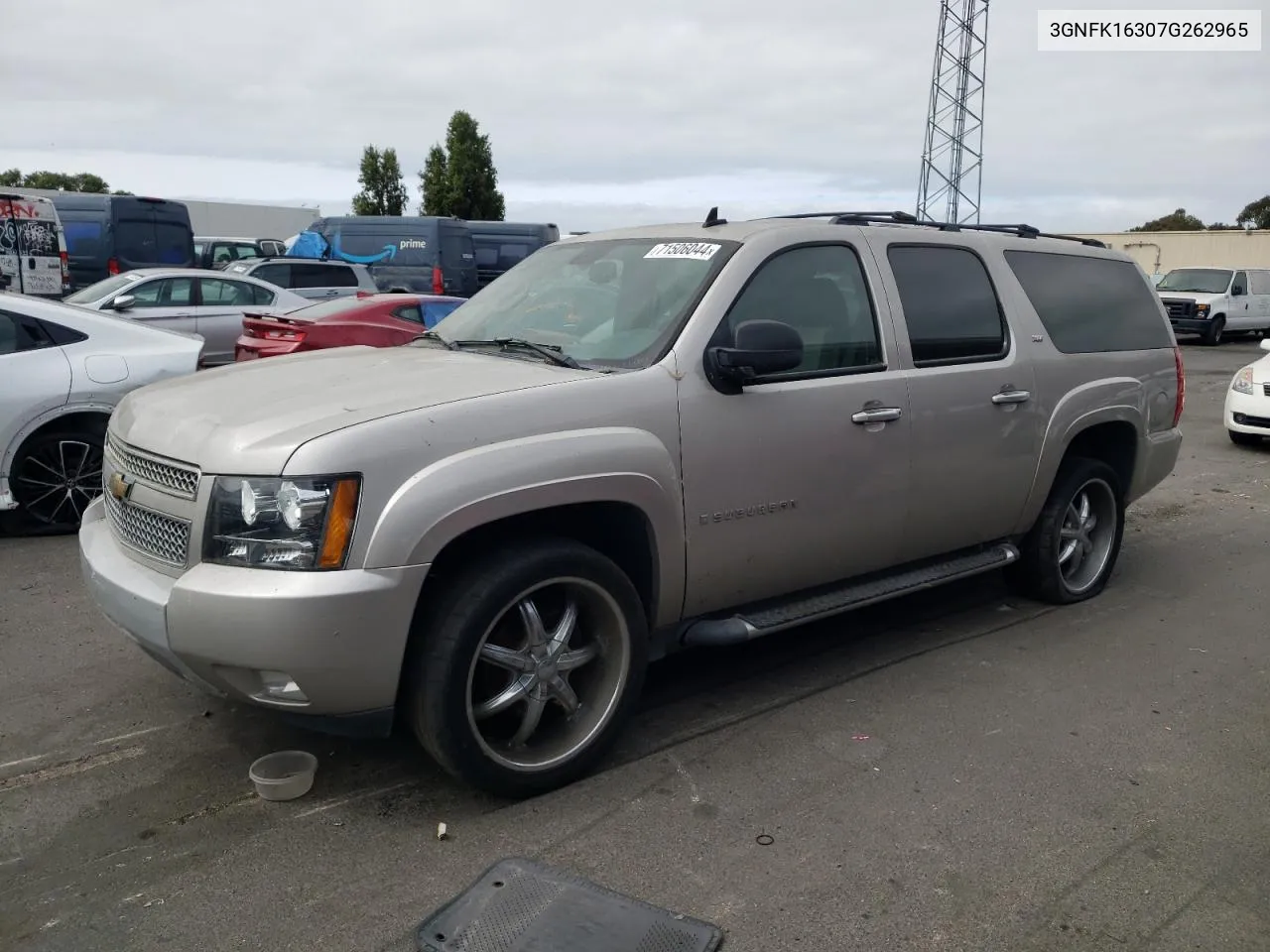 2007 Chevrolet Suburban K1500 VIN: 3GNFK16307G262965 Lot: 71506044