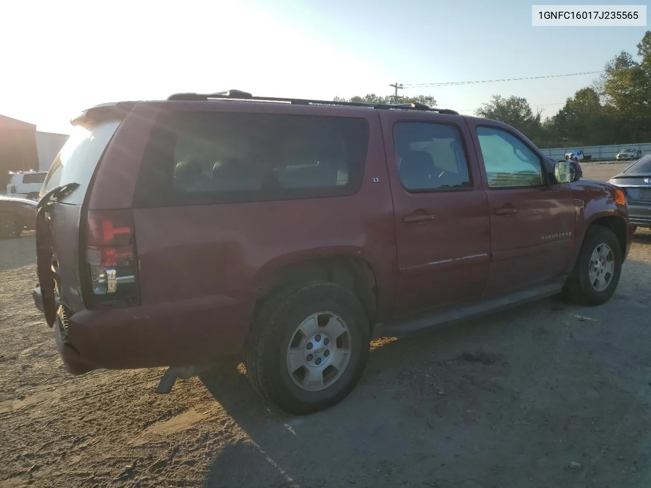 2007 Chevrolet Suburban C1500 VIN: 1GNFC16017J235565 Lot: 72355294