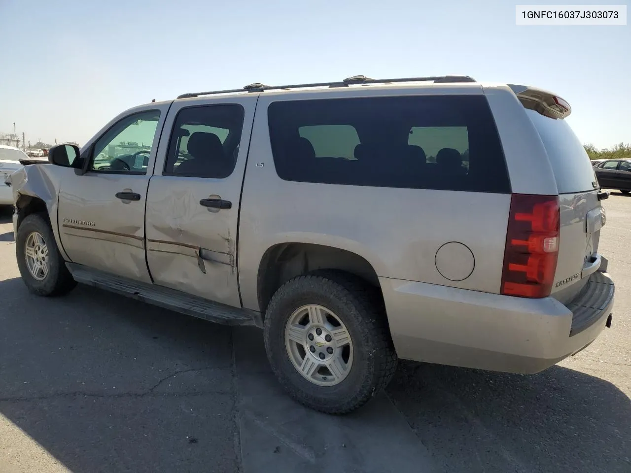 2007 Chevrolet Suburban C1500 VIN: 1GNFC16037J303073 Lot: 73184914