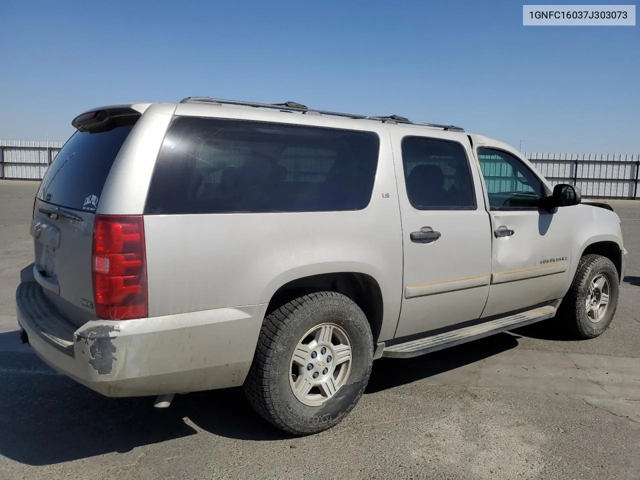 2007 Chevrolet Suburban C1500 VIN: 1GNFC16037J303073 Lot: 73184914