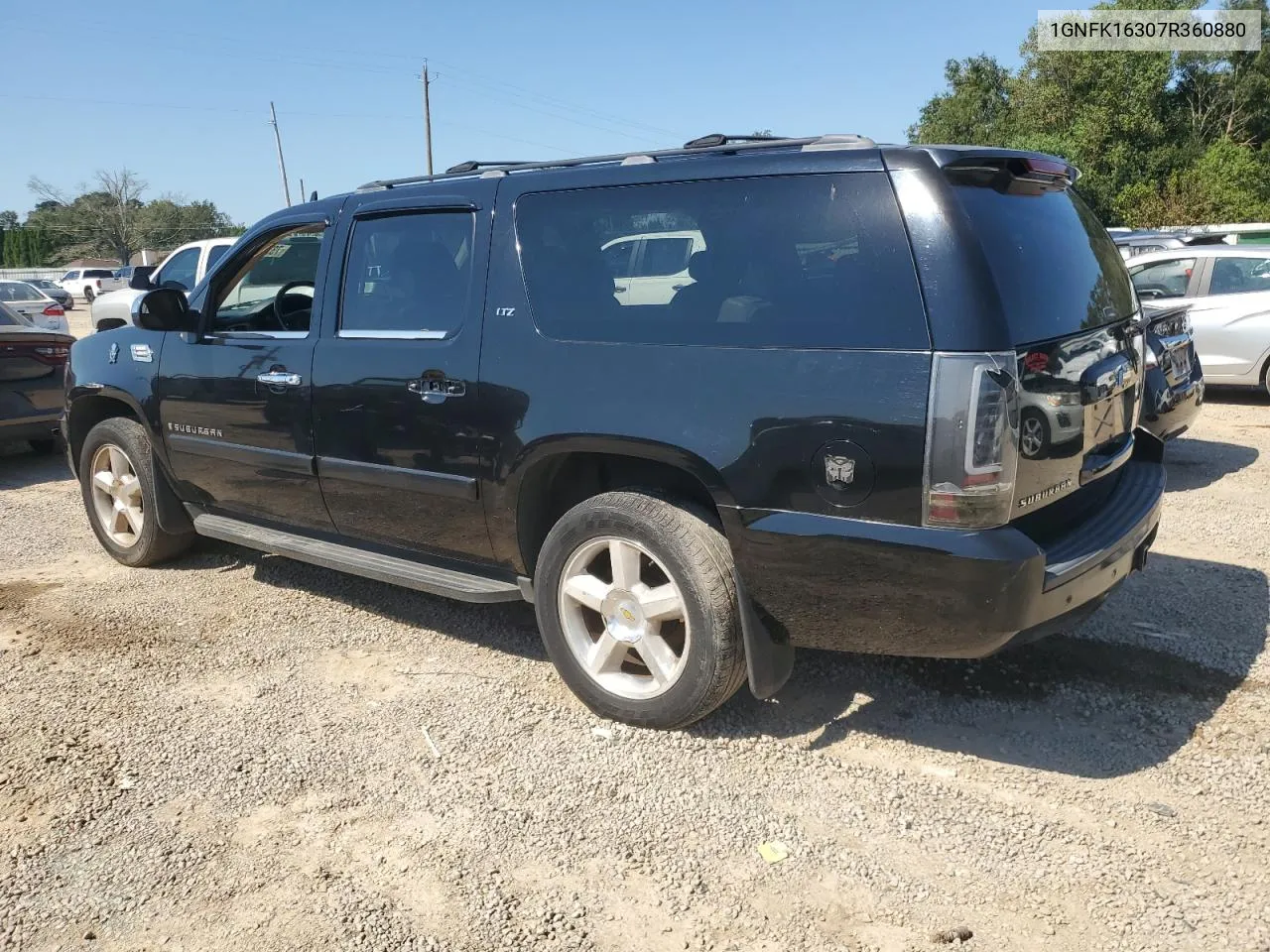 2007 Chevrolet Suburban K1500 VIN: 1GNFK16307R360880 Lot: 73797604