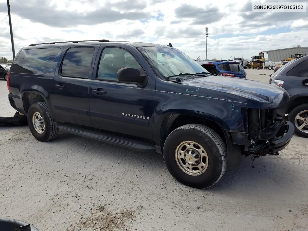 2007 Chevrolet Suburban K2500 VIN: 3GNGK26K97G165152 Lot: 74175354