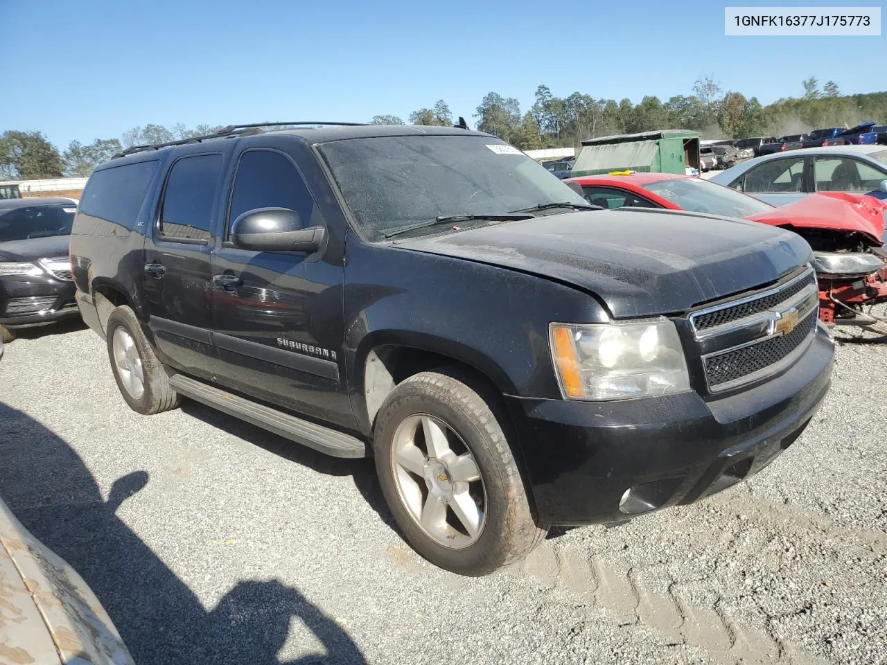 2007 Chevrolet Suburban K1500 VIN: 1GNFK16377J175773 Lot: 75837814