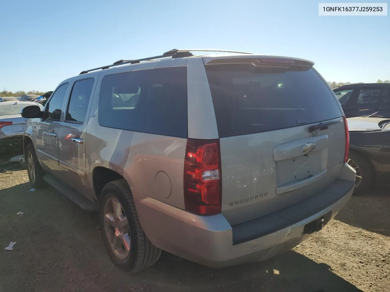 2007 Chevrolet Suburban K1500 VIN: 1GNFK16377J259253 Lot: 75935404