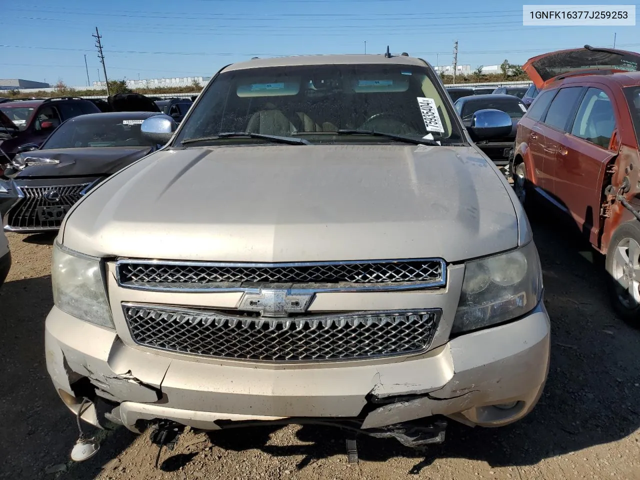 2007 Chevrolet Suburban K1500 VIN: 1GNFK16377J259253 Lot: 75935404