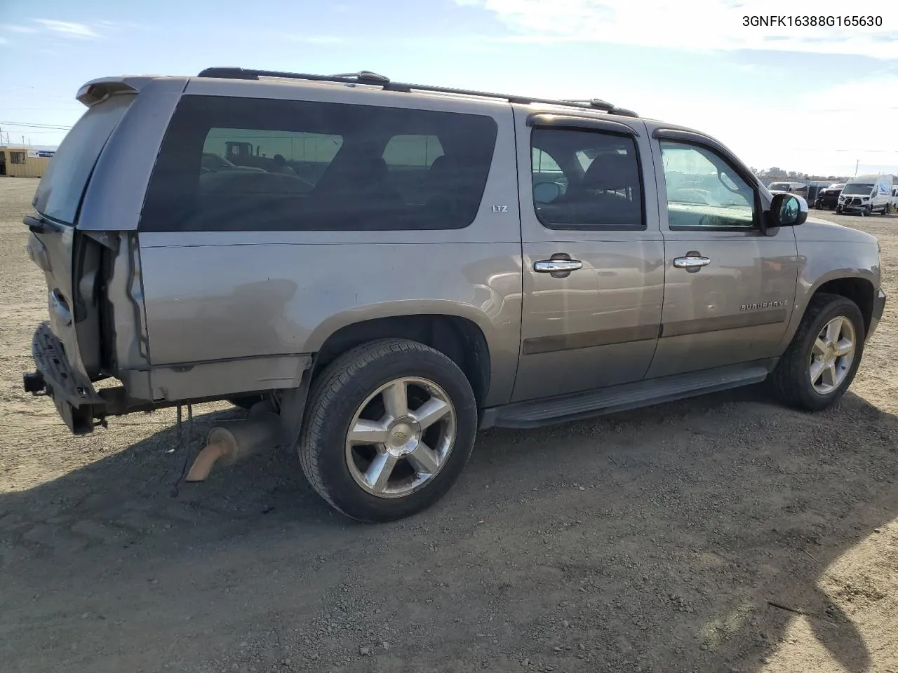 2008 Chevrolet Suburban K1500 Ls VIN: 3GNFK16388G165630 Lot: 75897524