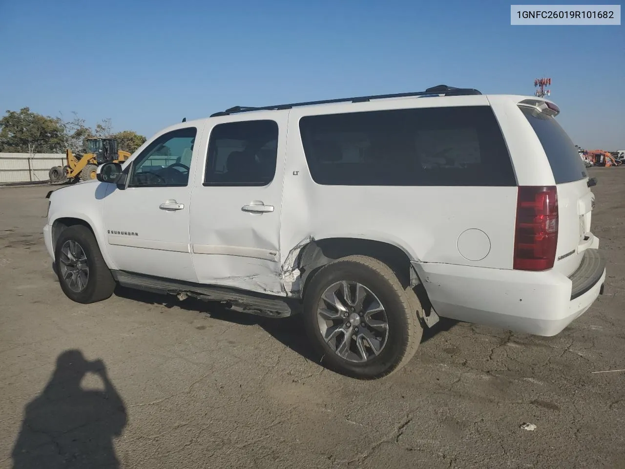 2009 Chevrolet Suburban C1500 Lt VIN: 1GNFC26019R101682 Lot: 74675694