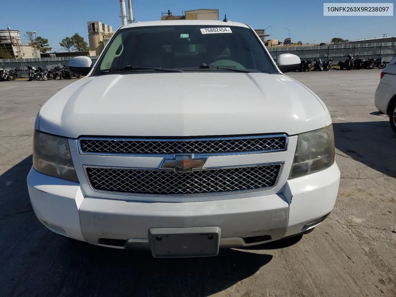 2009 Chevrolet Suburban K1500 Lt VIN: 1GNFK263X9R238097 Lot: 76802454