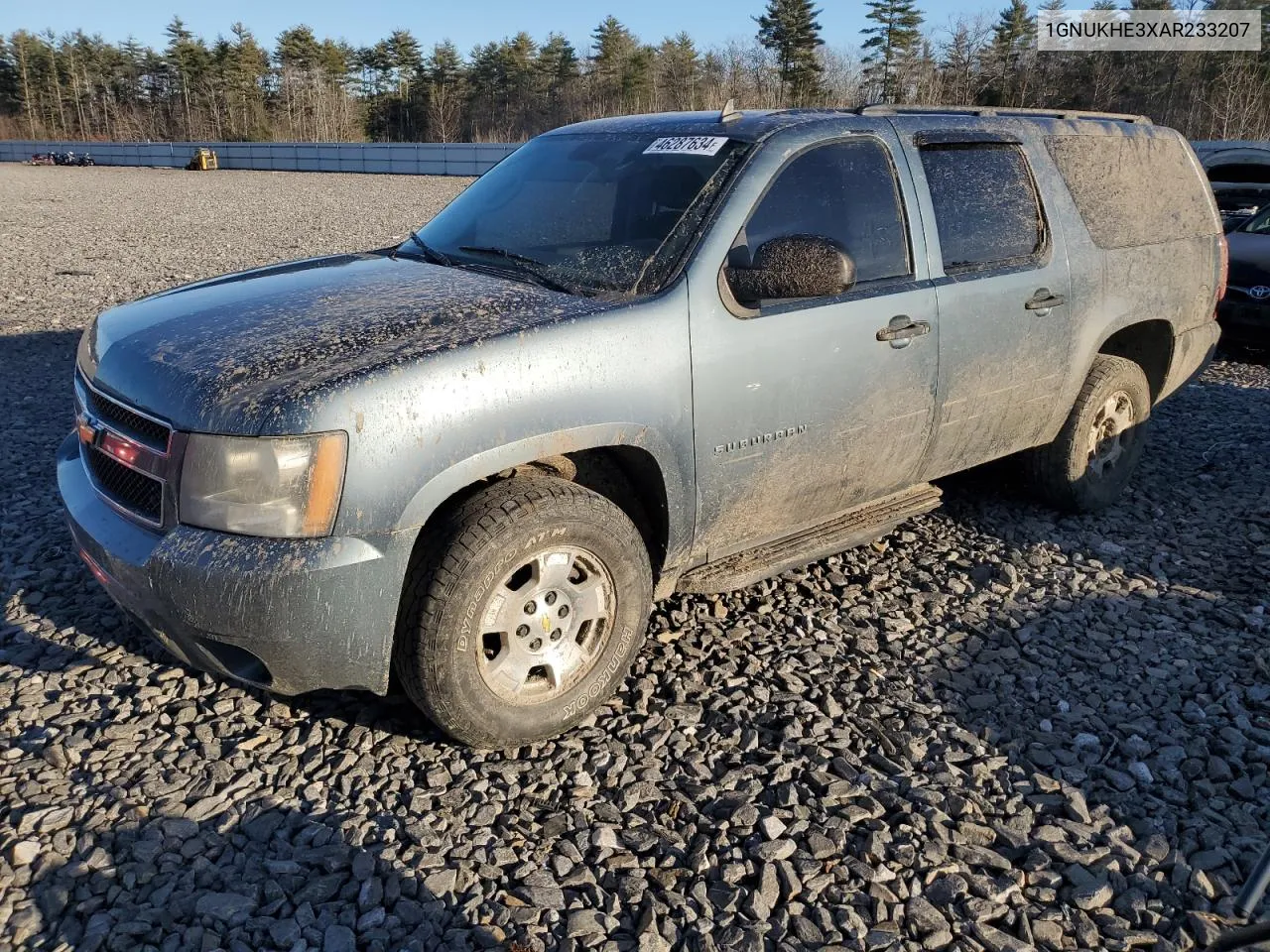 2010 Chevrolet Suburban K1500 Ls VIN: 1GNUKHE3XAR233207 Lot: 46287634