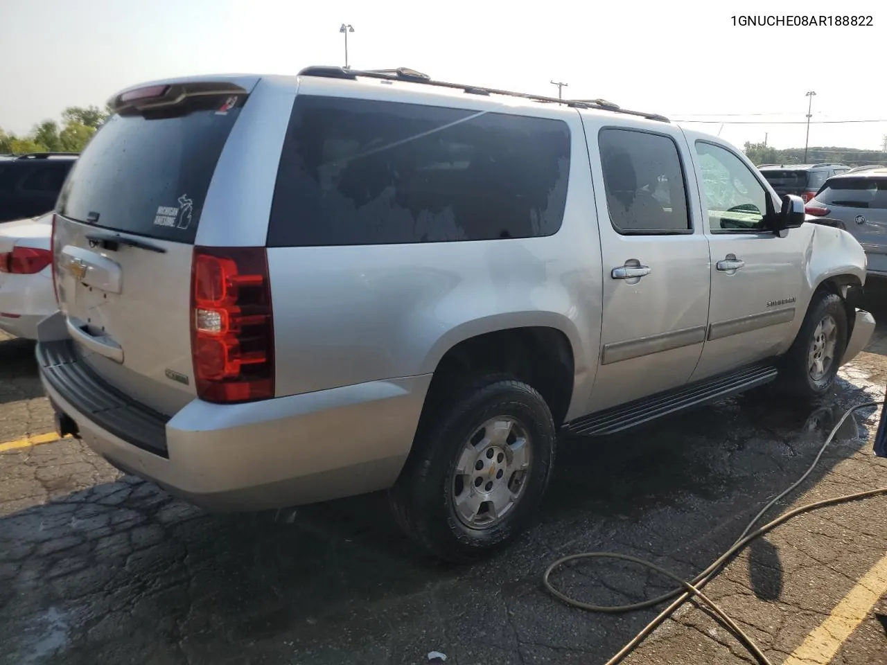 2010 Chevrolet Suburban C1500 Ls VIN: 1GNUCHE08AR188822 Lot: 70681704