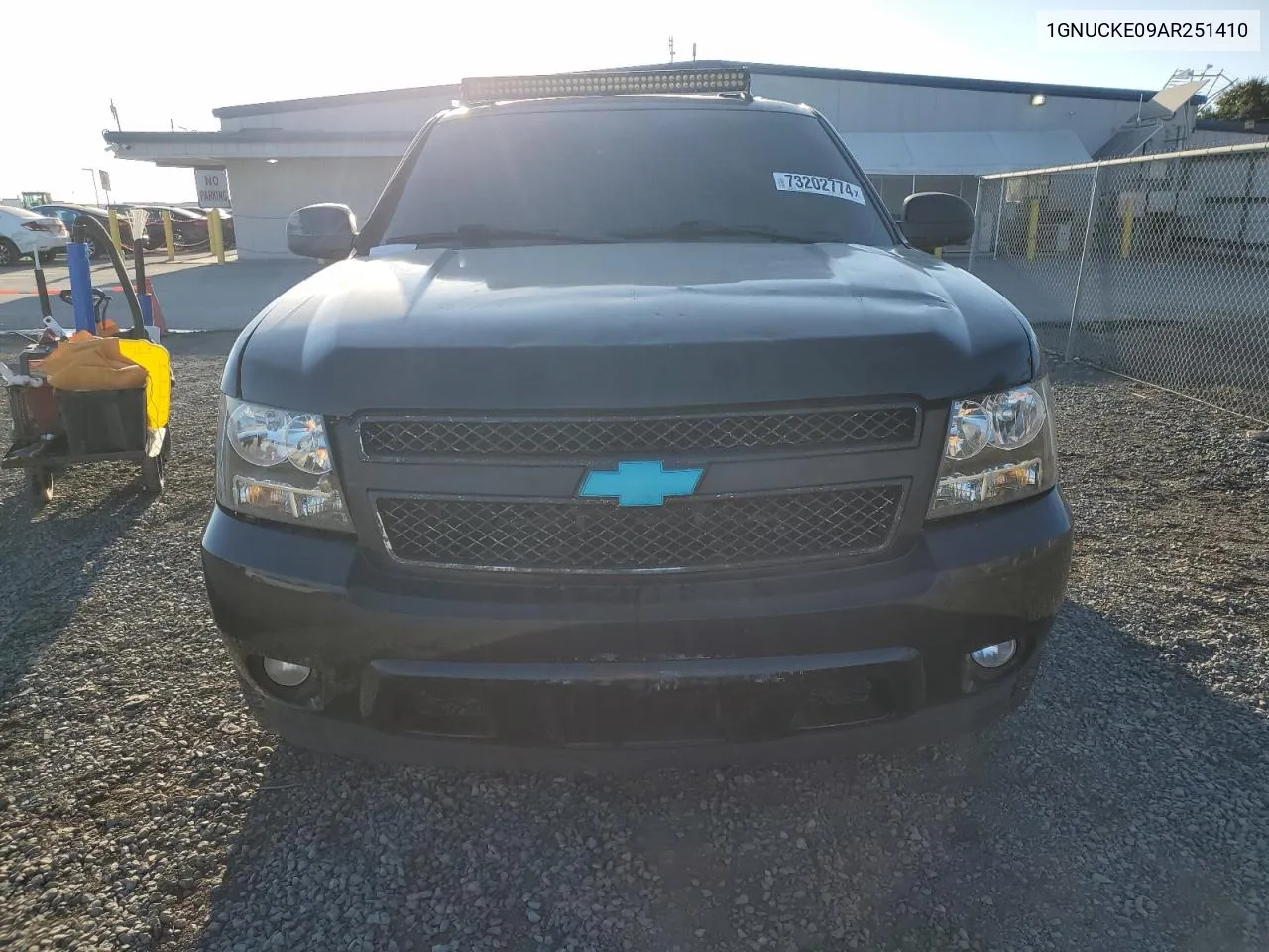 1GNUCKE09AR251410 2010 Chevrolet Suburban C1500 Ltz