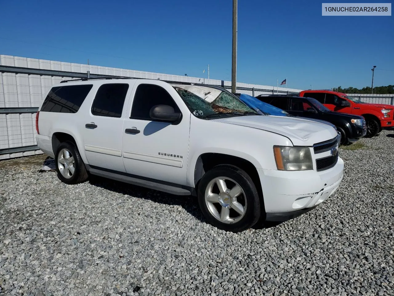 2010 Chevrolet Suburban C1500 Ls VIN: 1GNUCHE02AR264258 Lot: 74085184