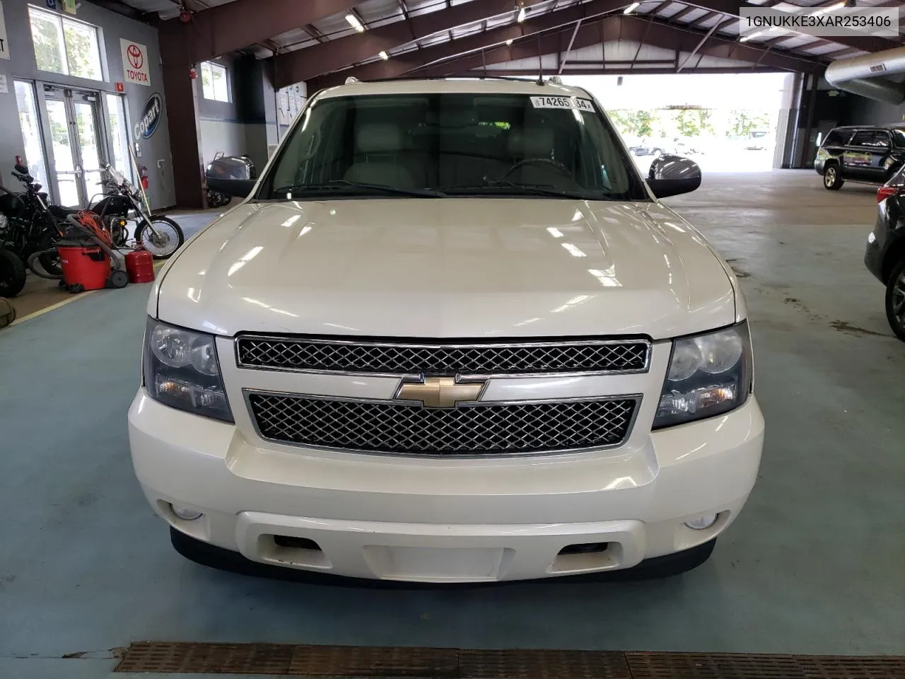 2010 Chevrolet Suburban K1500 Ltz VIN: 1GNUKKE3XAR253406 Lot: 74265134