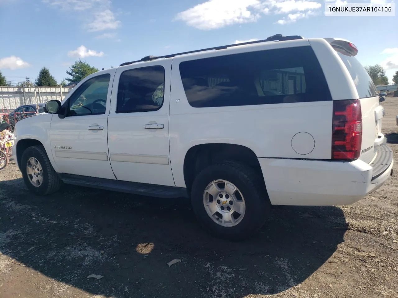 2010 Chevrolet Suburban K1500 Lt VIN: 1GNUKJE37AR104106 Lot: 74456584