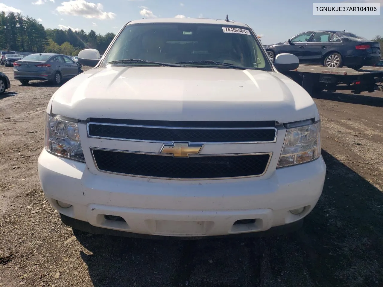 2010 Chevrolet Suburban K1500 Lt VIN: 1GNUKJE37AR104106 Lot: 74456584