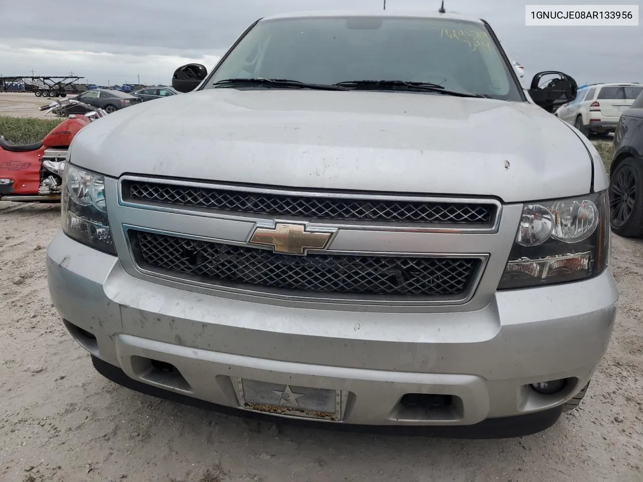 2010 Chevrolet Suburban C1500 Lt VIN: 1GNUCJE08AR133956 Lot: 76145714