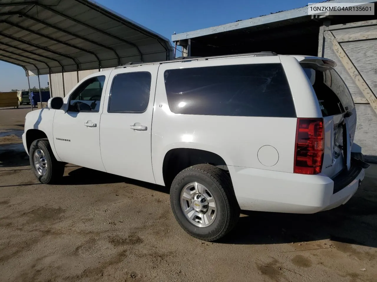 2010 Chevrolet Suburban K2500 Lt VIN: 1GNZKMEG4AR135601 Lot: 77075234