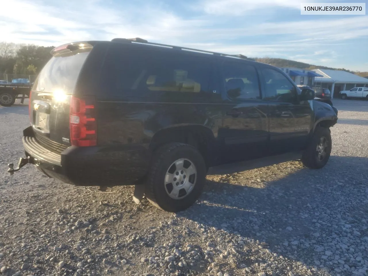 2010 Chevrolet Suburban K1500 Lt VIN: 1GNUKJE39AR236770 Lot: 80547244