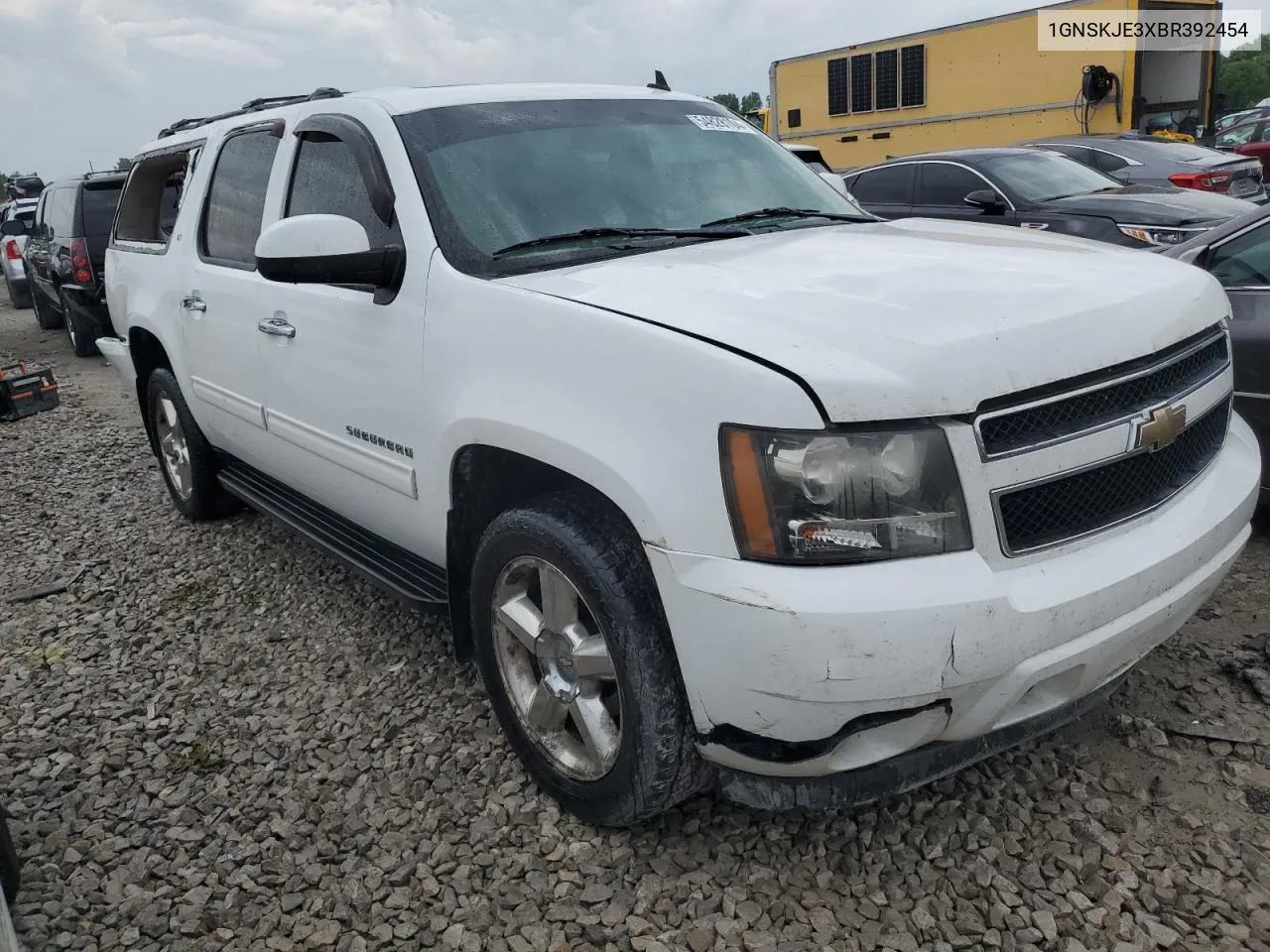 2011 Chevrolet Suburban K1500 Lt VIN: 1GNSKJE3XBR392454 Lot: 54828104