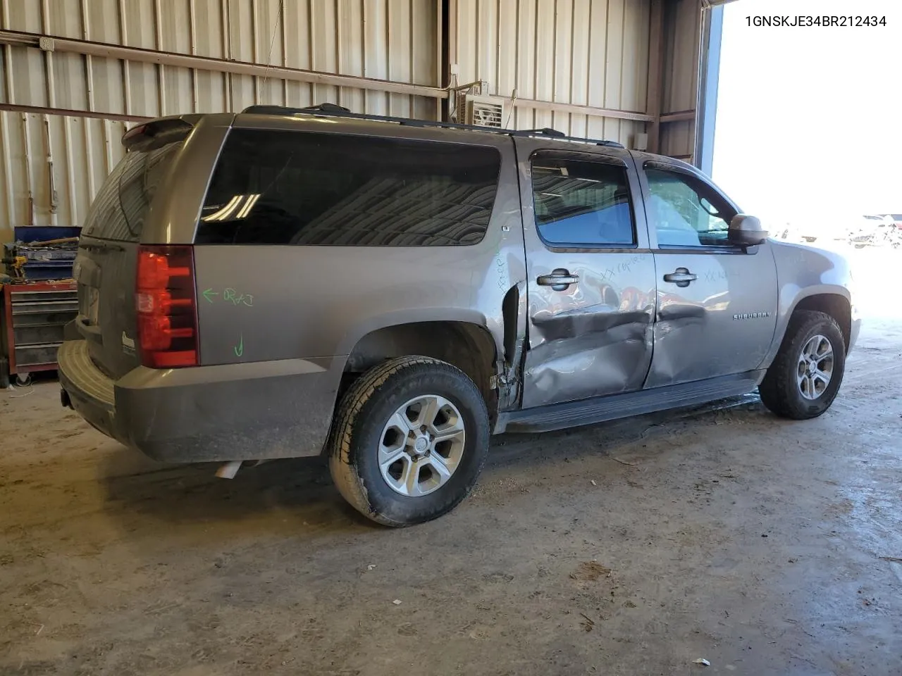 2011 Chevrolet Suburban K1500 Lt VIN: 1GNSKJE34BR212434 Lot: 72231994