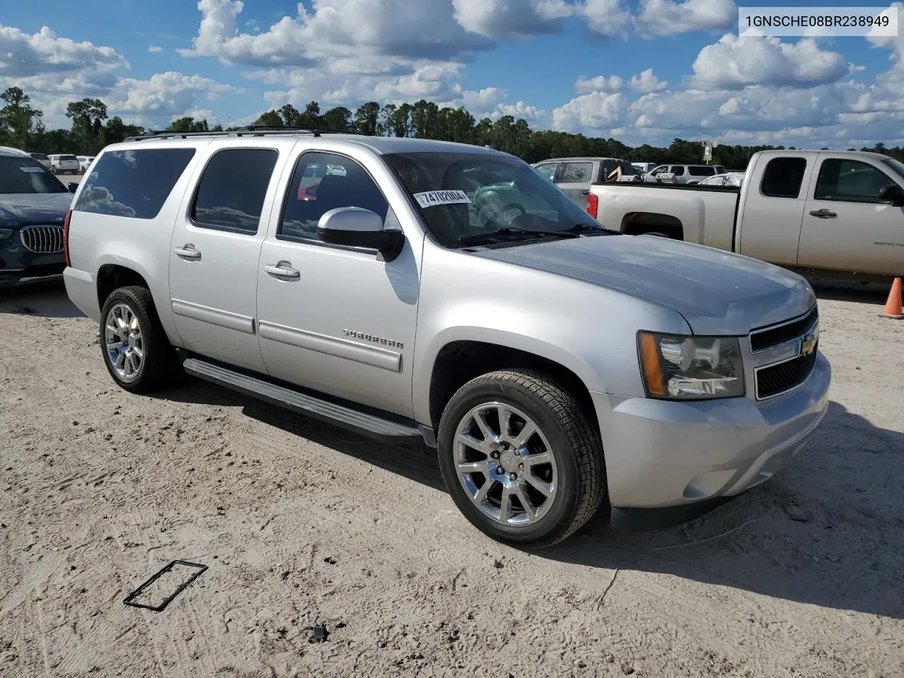 2011 Chevrolet Suburban C1500 Ls VIN: 1GNSCHE08BR238949 Lot: 74702004