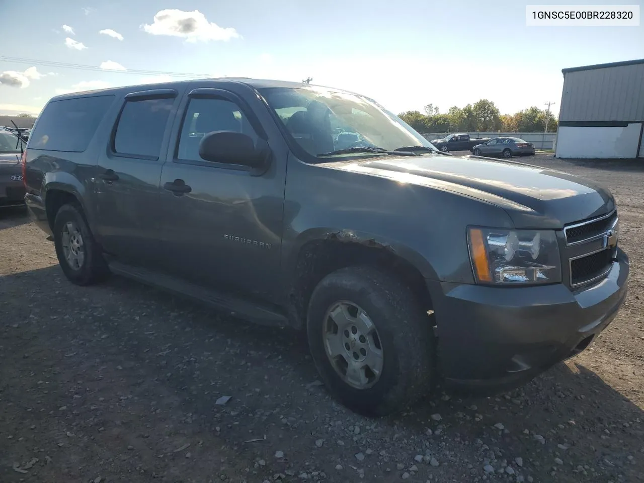 2011 Chevrolet Suburban C1500 VIN: 1GNSC5E00BR228320 Lot: 74813024