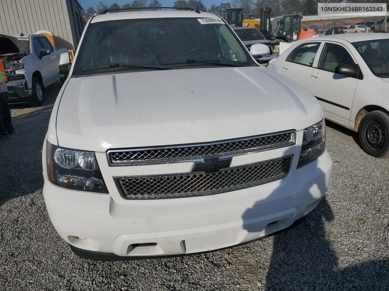 2011 Chevrolet Suburban K1500 Ls VIN: 1GNSKHE36BR163343 Lot: 75098814