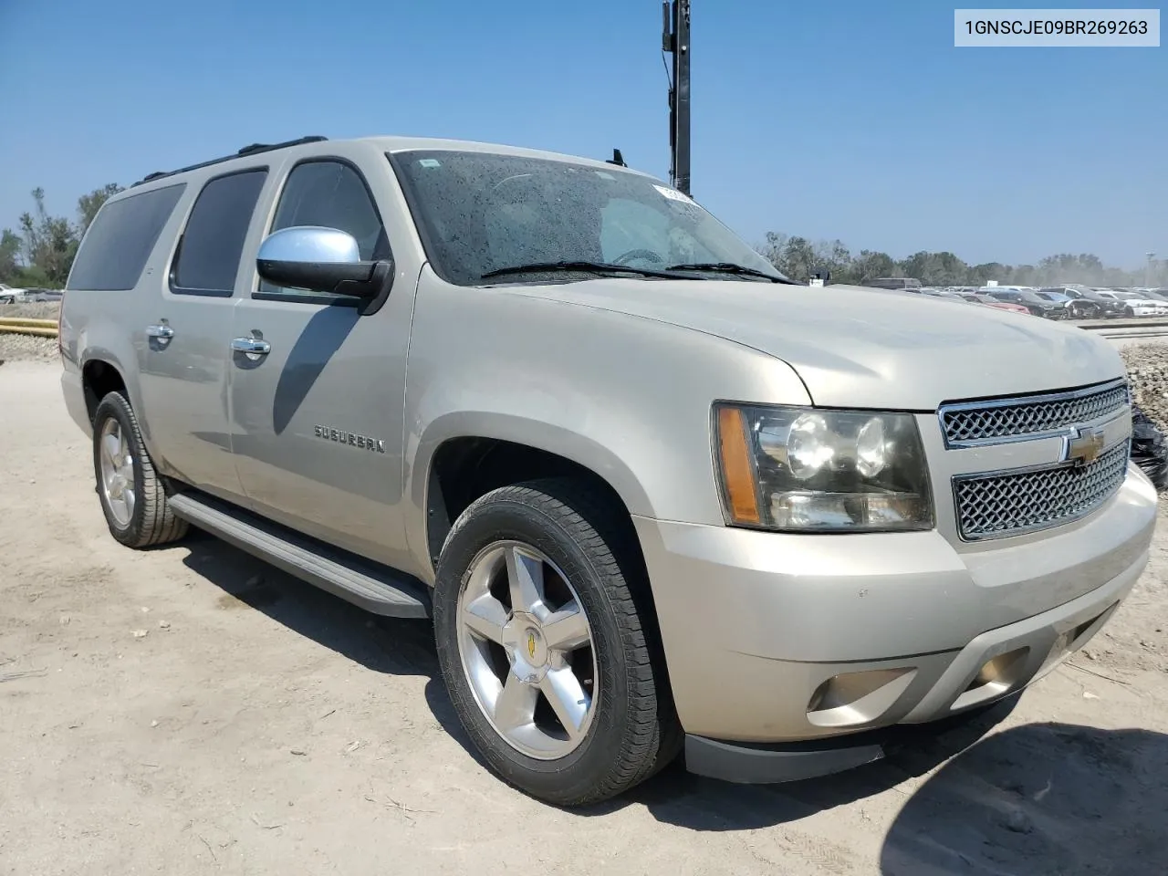 2011 Chevrolet Suburban C1500 Lt VIN: 1GNSCJE09BR269263 Lot: 75262054