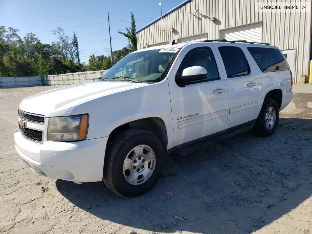 1GNSCJE01BR346174 2011 Chevrolet Suburban C1500 Lt