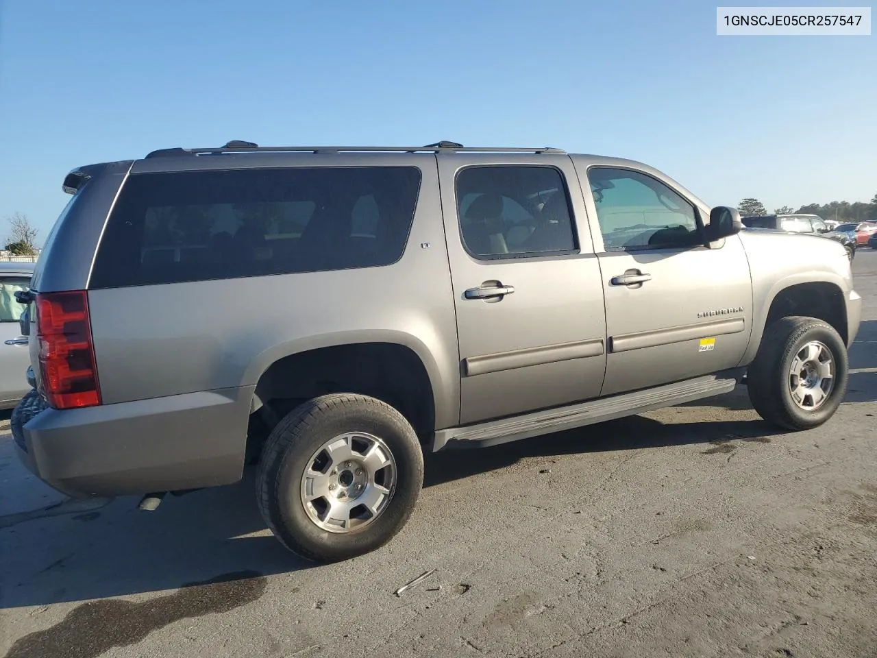 2012 Chevrolet Suburban C1500 Lt VIN: 1GNSCJE05CR257547 Lot: 76461984