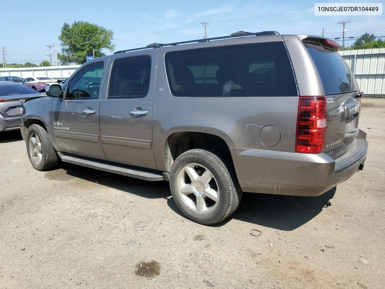 2013 Chevrolet Suburban C1500 Lt VIN: 1GNSCJE07DR104489 Lot: 60844784