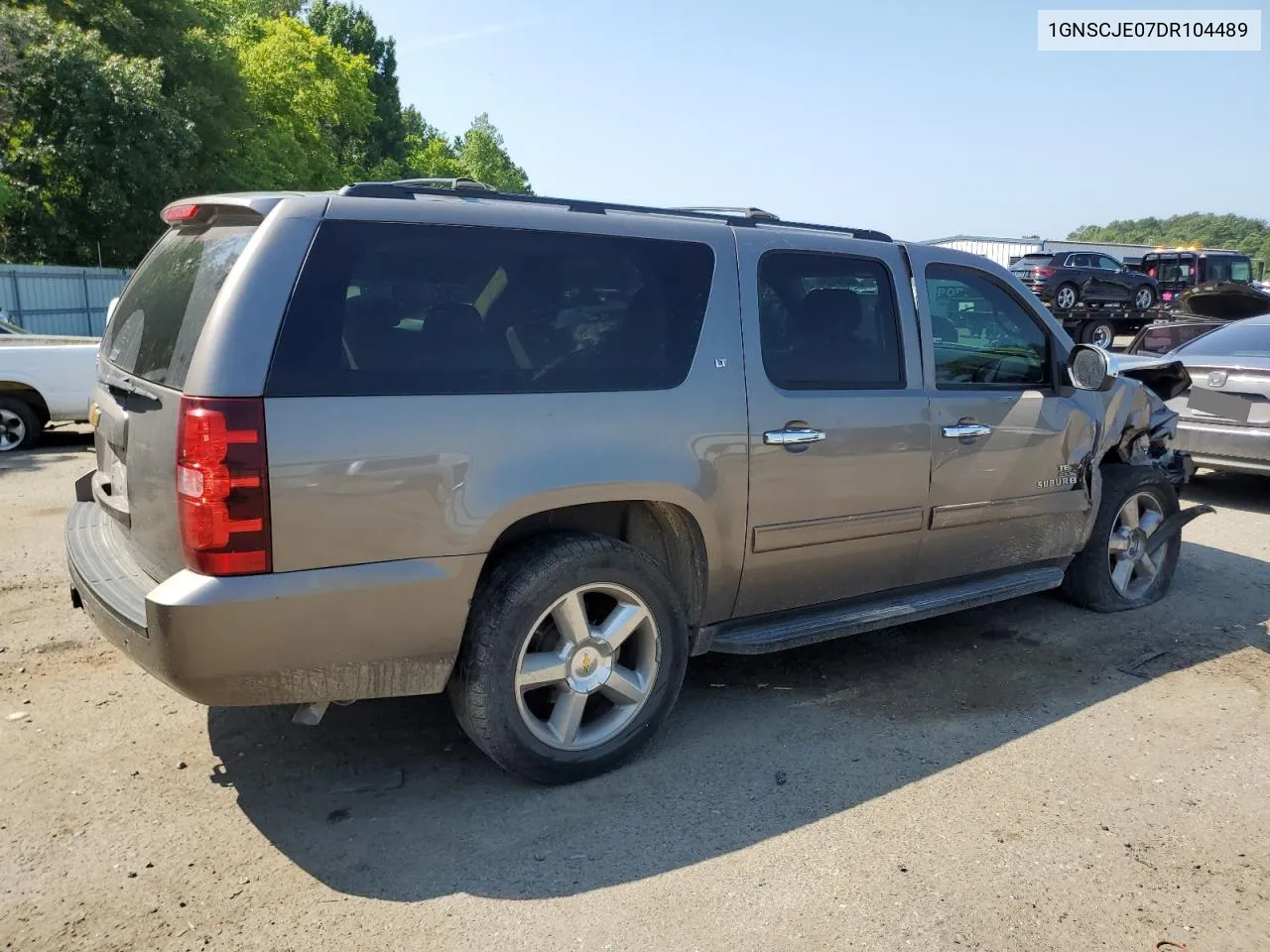 1GNSCJE07DR104489 2013 Chevrolet Suburban C1500 Lt